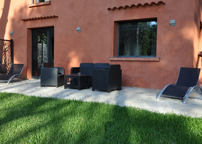 Hippocampe Bed & Breakfast 4*