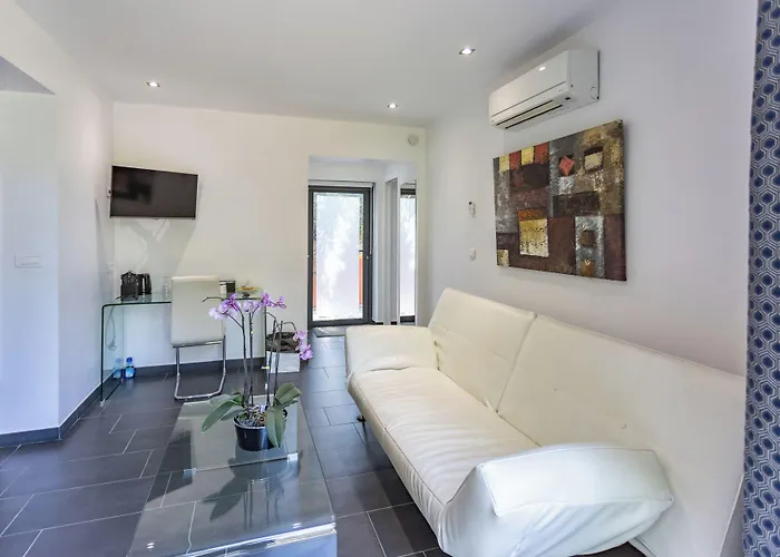 Hippocampe فندق مبيت وإفطار 4*
